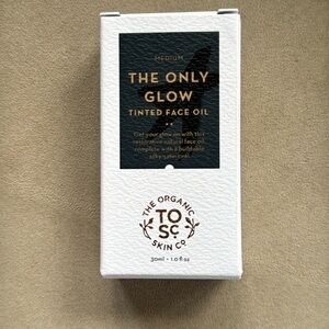 THE ORGANIC SKIN - The Only Glow Tinted Face Oil (Medium) NEW!! ⭐️